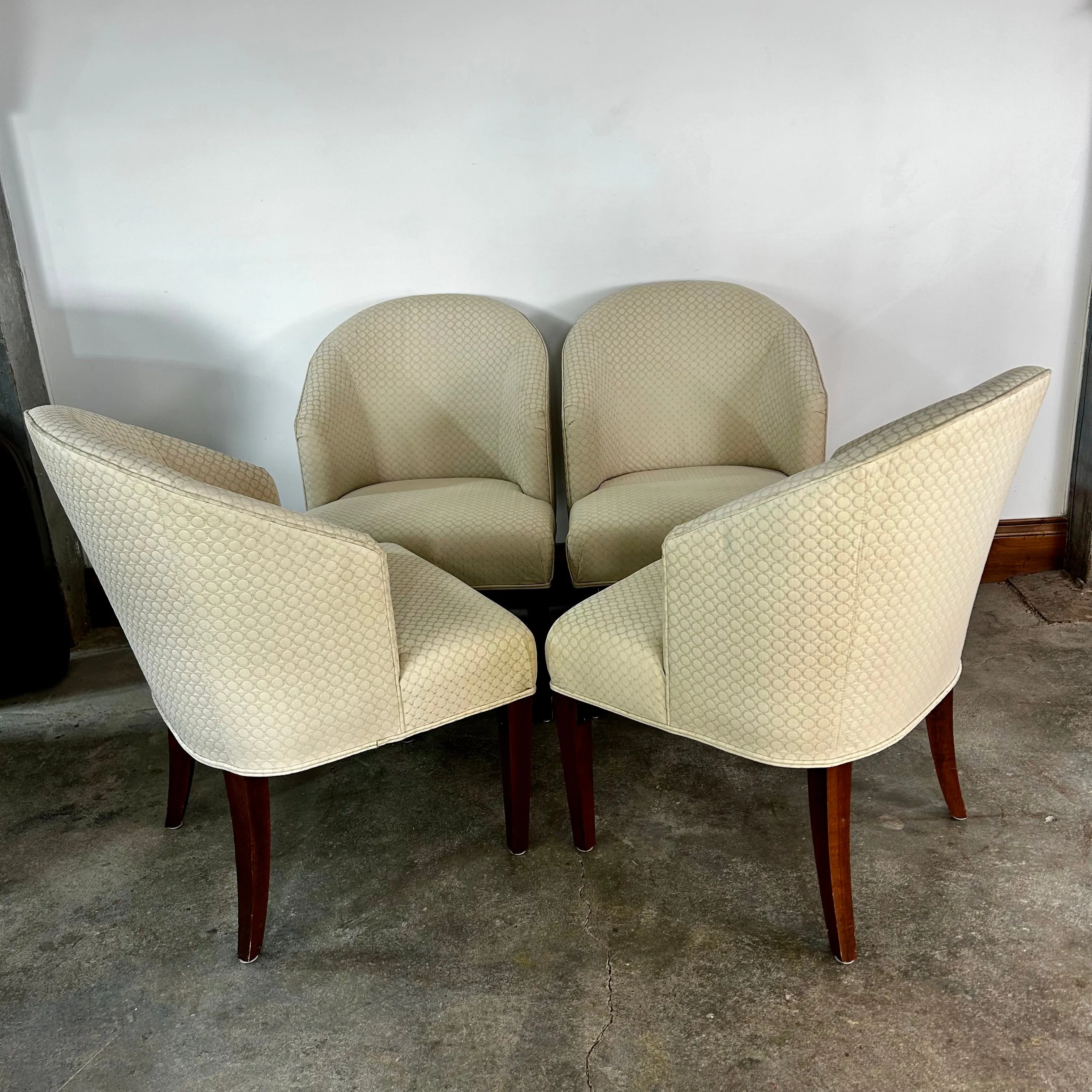 Furniture Dining Chair Barrel Back Tapered Legs