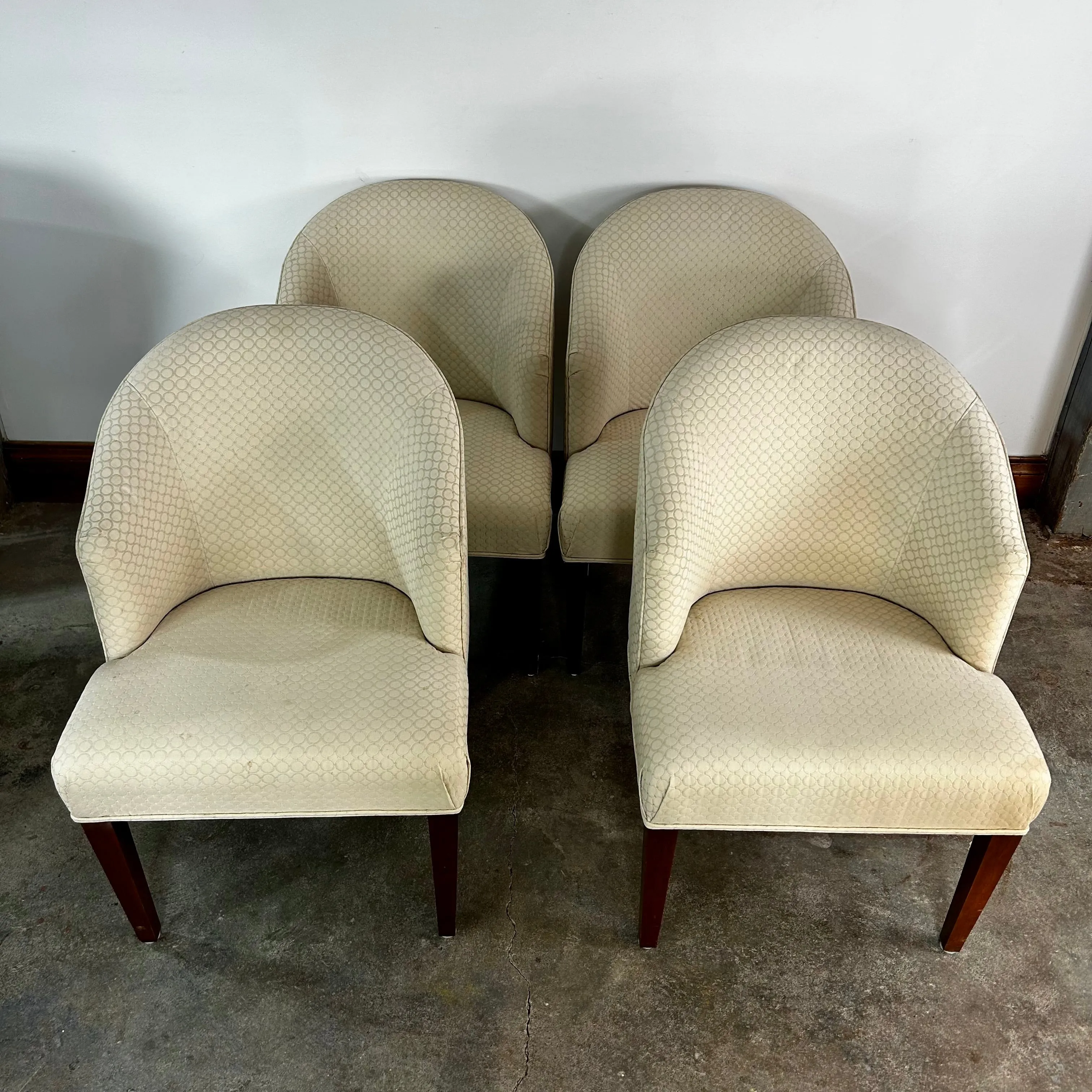 Furniture Dining Chair Barrel Back Tapered Legs